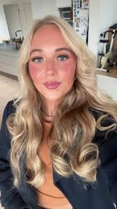 Lily Frederick's Instagram, Twitter & Facebook