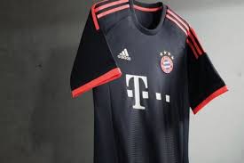 Guys like arjen robben and frank ribery lead the way for younger guys like kingsley. Bayern Munich Reveal New Dark Blue 3rd Kit Bleacher Report Latest News Videos And Highlights