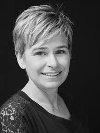 2023 Fashion Forward Program (8.5 × 11 in)