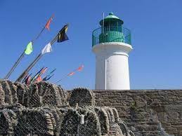 Phare De Port Joinville A L Ile D Yeu En Vendee Iledyeu Vendee Www Ile Yeu Fr Ile Yeu Ile Francaise Iles Du Ponant