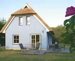 Borowski und das haus am meer: Ferienhaus Blaues Haus Fewo Swantewit
