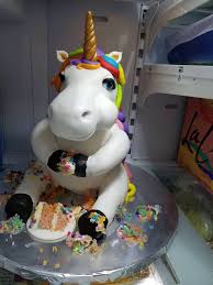 Birthday Cake For My Wife Images A Sculpted Unicorn Cake My Wife Made Funny Birthday Cakes Unicorn Cake Unusual Birthday Cakes