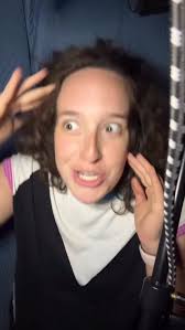 Implementing this one crucial habit into your practice is one of the many  things it takes to be a pro. Do you have an eye for details?🎙️ #voiceover  #commercial #voiceoverartist #voiceactor #actorslife #