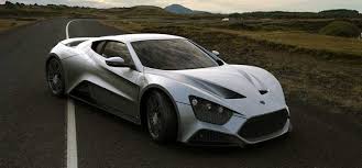 Elle avait gardé ses shorts vichy à la bardot et moi je devais être une petite fille pour toujours. Top 10 Des Voitures Les Plus Cheres Du Monde Topofthetop