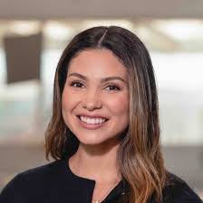 Tara Mccormick's Instagram, Twitter & Facebook