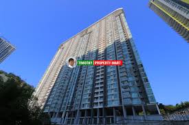 Shakes up the timeless pieces with shades of grey and dark walnut in this urban modern loft. The Peak Residences Units For Sale Rent