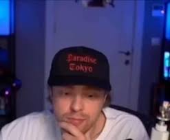 Егор Крид грустит от одиночества.