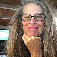 Stella Potts's Instagram, Twitter & Facebook