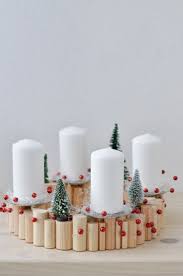 40 Adventskranz Ideen Und Die Geschichte Des Adventskranzes Adventskranz Selber Basteln Adventskranz Basteln Weihnachtsdeko Selber Machen