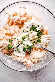 Shrimp Dip Hot Garlicky Cheesy And Super Creamy Shrimp Dip Perfect For A New Year S Party Or Game Da Hot Appetizers Buttered Shrimp Recipe Seafood Recipes