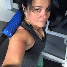 Does anyone else still write reminders