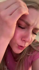 Nicolette Hinge Too Fat