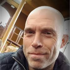 Bert Scholten 40 jaar in dienst! Woensdag 20 maart 2024 was Bert Scholten  40 jaar in dienst bij PreZero Nederland! 40 jaar lang heeft Bert zich met  enorm veel enthousiasme en toewijding