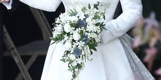 Miss lillies has now introduced a new range of wedding packages for the conscious bride. Princess Eugenie S Wedding Flowers Are A Celebration Of Fall