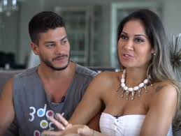 255,066 likes · 8,122 talking about this. Arthur Aguiar Proibe Mayra Cardi Na Justica De Citar O Seu Nome E Ela Rebate Quem Deve Teme Popline