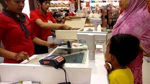 Pt matahari department store tbk was established in 1958, engaging in retail sales. Kasir Matahari Malioboro Mall Youtube