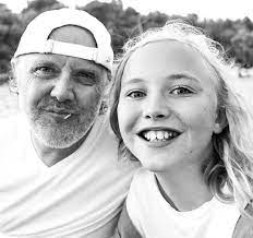 Bryce thadeus ulrich with his mother connie nielson source: Lars Ulrich With Daughter Bryce Thadeus Ulrich Nielsen Celebrities Infoseemedia