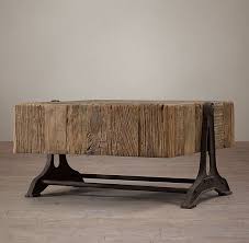 Rh S Reclaimed Russian Pine Industrial Coffee Table Low To The Ground Our Substantial Table Is Crafted Of Recl Industriedesign Mobel Couchtisch Diy Couchtisch