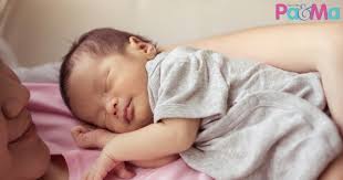 Ya, popok menjadi salah satu perlengkapan bayi yang penting. 6 Langkah Penjagaan Bayi Baru Lahir Mama Papa Mesti Biasakan Baru Boleh Elak Pelbagai Masalah Pa Ma