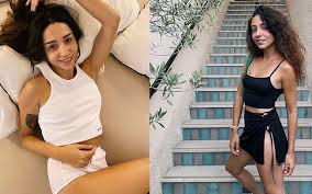 Zeynep Bastık yatak odasında iç çamaşırlı pozunu paylaştı - Haber3