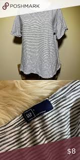 Black And White Striped Tee Gap Black White Striped Tee In 2020 White Striped Tee Striped Tee Clothes Design