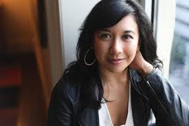 Lydia Billings's Instagram, Twitter & Facebook