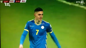 Milot rashica (born 28 june 1996) is a kosovar professional footballer who plays as an. Kosova Bullgaria Rasti Me I Mire Ne Ndeshje Nga Milot Rashica Insporti