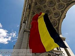 ธงสามสีสามแถบแนวนอน เรียงเป็นแถบสีแดง สีขาว และ สีน้ำเงินจากบนลงล่าง ธงชาติฯในรูปแบบอื่น: 12 à¸‚ à¸­à¹€à¸— à¸ˆà¸ˆà¸£ à¸‡à¹€à¸ à¸¢à¸§à¸ à¸šà¸˜à¸‡à¹€à¸šà¸¥à¹€à¸¢ à¸¢à¸¡ 2021