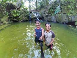 Batu ginjal harus segera diatasi agar tidak menimbulkan gejala yang semakin parah. 20 Tempat Wisata Alam Di Kabupaten Labuhan Batu Utara Serba Serbi Informasi