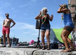 What It's Actually Like to Swim in the Inner Harbor