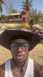 Andy Morel (@a_n_d_y____mr) • Threads, Say more