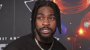 Trevon Diggs brings Christmas to homeless children in Dallas