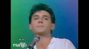 "Ti vedrò come ora sei, So quanta strada ho da fare, Io ti vedrò per  viverti, Viverti., Ti vedrò, So che ci sei, L'isola affiora dal mare, Io ti  vedrò, Per viverti, Viverti, Viverti"