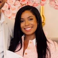 Candace Farmer's Instagram, Twitter & Facebook