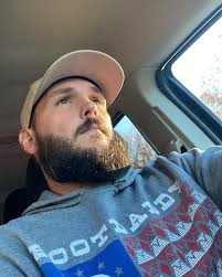 Patrick Burkett (@thereal_bigcheif) • Instagram photos and videos