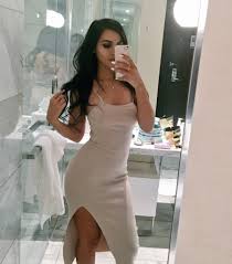 On the other hand, photoshop pictures deceive people with false impressions and create unrealistic ideas of body image. Lia On Twitter Nooooo This Hater Photoshopped Me Fatter Said I Photoshop My Pics I Cant Breathe 1st Pic Is Original Unedited