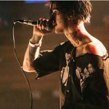 When I Die Bury Me With All My Ice On Song Pinterest Itslilyy12 Lil Peep Hellboy Peeps Lil