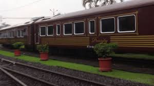 Rumah teres 1 tingkat untuk di sewa di bukit beruang. Sewa Gerbong Kereta Wisata Rp 35 Juta Apa Saja Fasilitasnya Kumparan Com