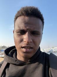 𓅾 Wolfgang 🚦🏜️📼 (@sleepykitsune__)