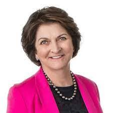 Angie Boitnott's Instagram, Twitter & Facebook