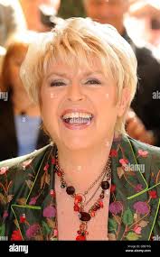 Cliff richards -Fotos und -Bildmaterial in hoher Auflösung