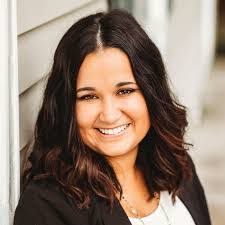 Christina Noto's Instagram, Twitter & Facebook