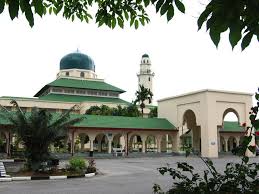 Based on the property criteria, you might be interested on the following Dr Shafie Abu Bakar Al Hasanah Masjid Utama Di Bandar Baru Bangi