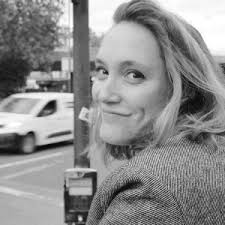 Camille, free-lance Brand Designer in bordeaux