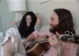 Sean lennon is the son of yoko ono. Watch The First Ever Performance Of John Lennon Yoko Ono Lennon S Legendary Anthem Give Peace A Chance Xs Noize Online Music Magazine