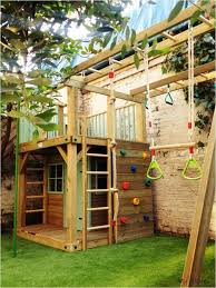 Spielplatz Im Garten Diy Ideen Machen Spaaÿ A Lebendige Ideen Zur Inspiration Garten Landschaftsbau St In 2020 Backyard Playground Backyard Play Backyard For Kids