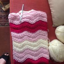 Choose from 100s of knitting patterns to download and make today. Cascading Ripples Blanket In Bernat Baby Coordinates Solids Knitting Patterns Loveknitting Bernat Baby Blanket Yarn Crochet Crochet Patterns