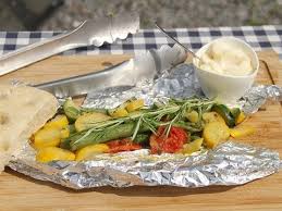 Wir stellen dir rezepte für feta oft wird alufolie ganz selbstverständlich beim grillen verwendet. Gemuse Grillen Eismann Grill Rezepte Youtube