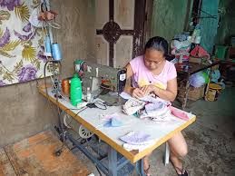 AC gov't launches facemask livelihood program; calls out Kapampangan  designers for help