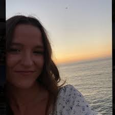 Clara Hancock trong mọi người